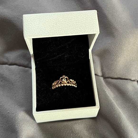Pandora My Princess Tiara Ring - Picture 2 of 3